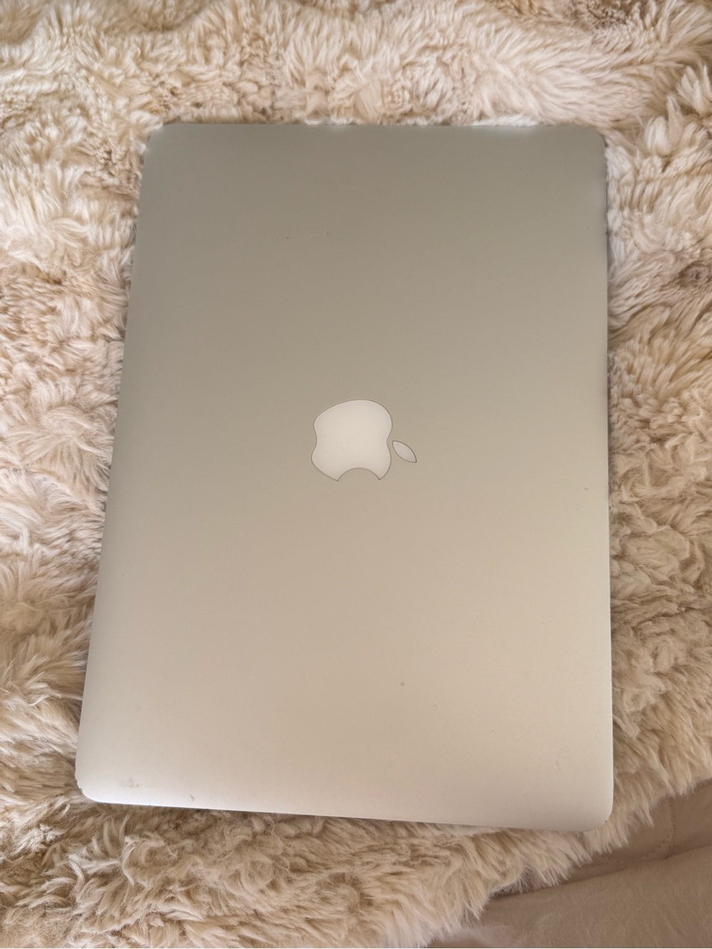 Apple Silver MacBook Laptop with Illuminated Logo